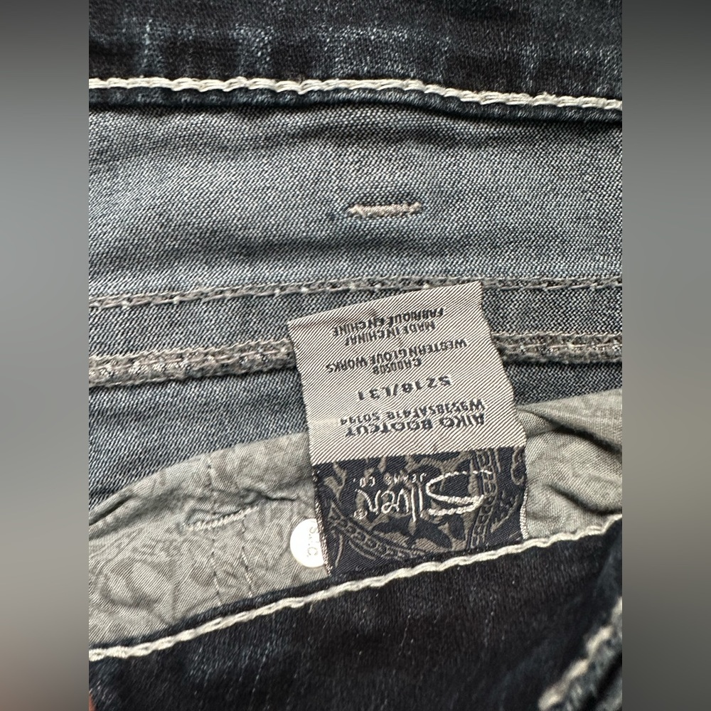 Silver Jeans Akko Bootcut View 2
